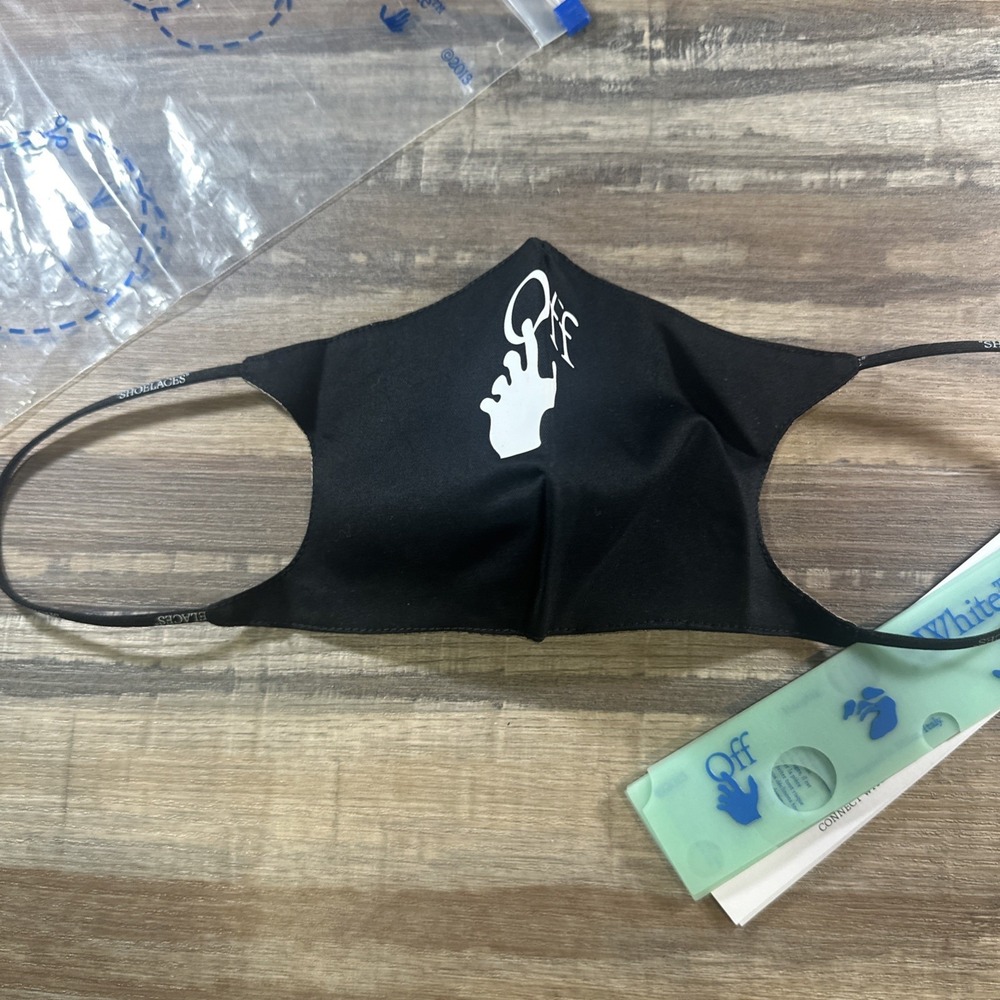 Off White Face Mask Off Hand Logo White Black Size Large Brand New with Tags